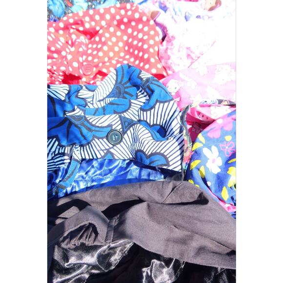 Lot of 20 Custom Nurse Scrub Caps 16 Silk Lined Hello Kitty Barbie Bouffant main image 13